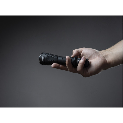 Armytek Predator Pro Magnet USB White