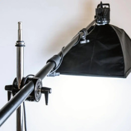 Головка KUPO KCP-235 PIVOTING LIGHT STAND BOOM CLAMP поворотный