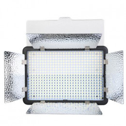 Осветитель светодиодный Godox LED500LRW (без пульта)